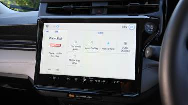 Ford Puma Gen-E - screen